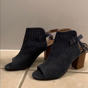 Diva peep toe blue suede wedge bootie